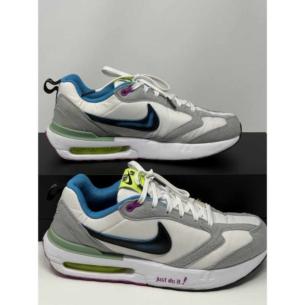 NIKE Air Max DX3772-100 - Size 7y- Just Do It !